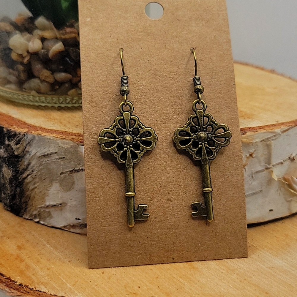 2/$10 antique key earrings
